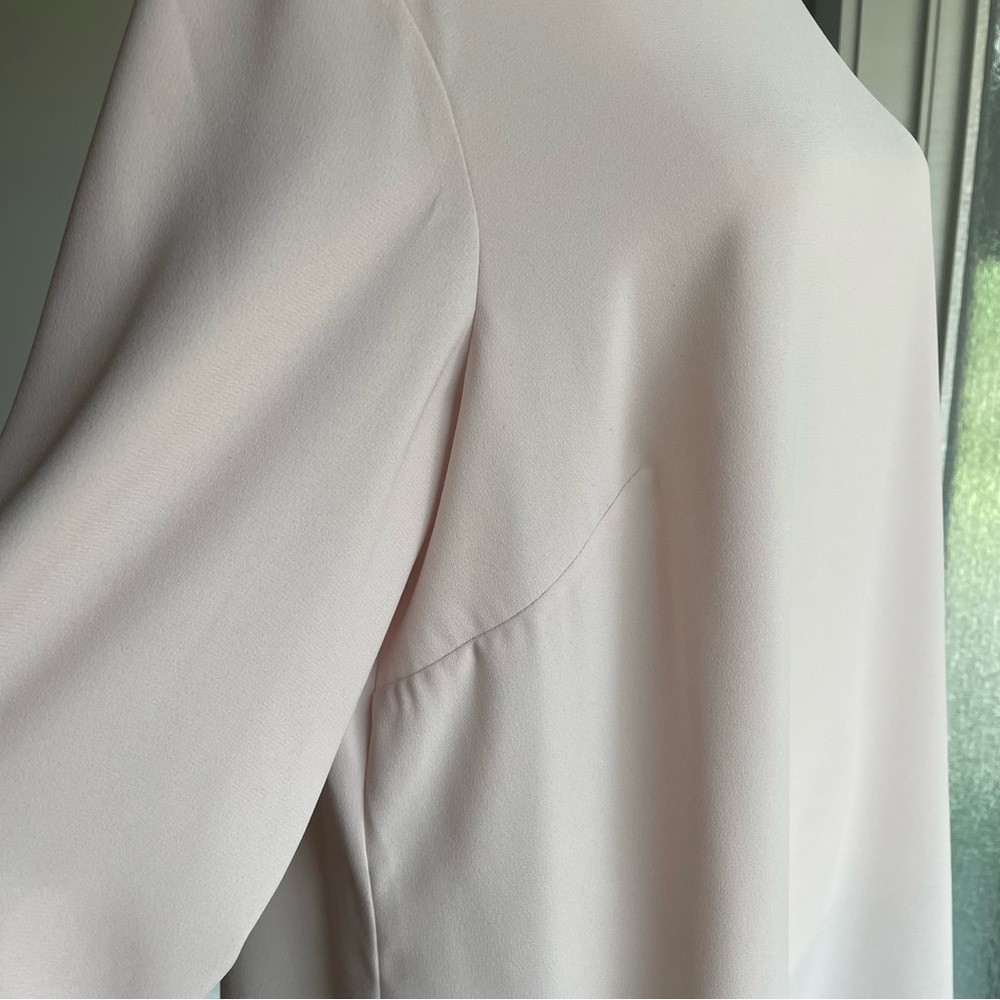 Talbots Pink Blush Blouse with Keyhole Closure and side Zipper in size X, NWOT - Picture 5 of 11